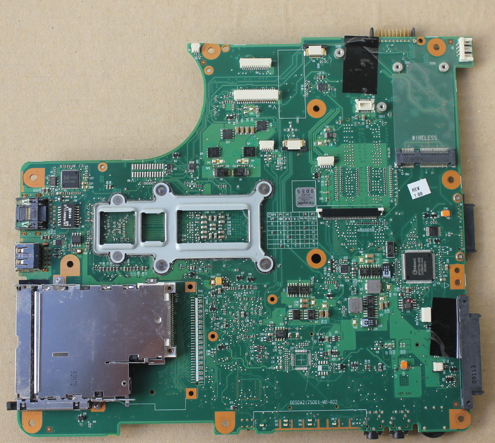 Lot De Pièces Détachées Toshiba Satellite L350D-10 E - Divers - Occasion